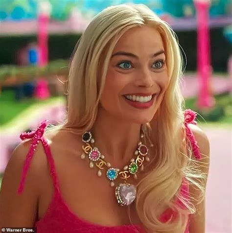 chanel necklace in the barbie movie|margot robbie the jewels.